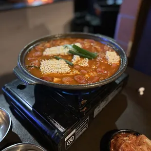 Budaechigae (army stew)