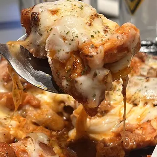 Fire Chicken with Cheese ()