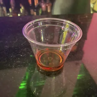 18 DOLLAR SHOT