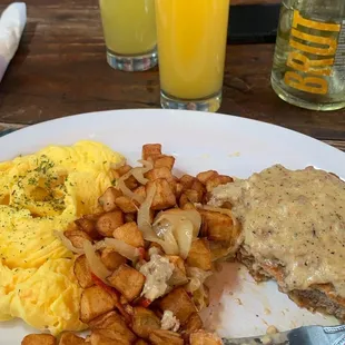 CHICKEN FRIED STEAK and Mimosas