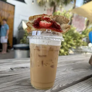Pbnotj latte and guava pastry from la segunda