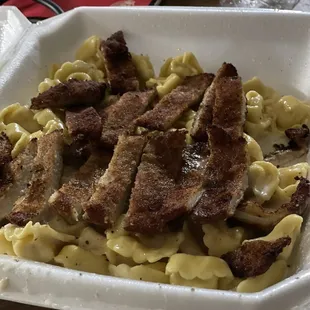 Tortellini with alfredo, chicken