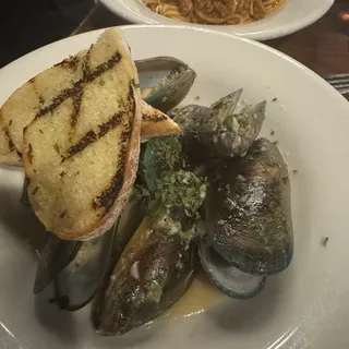 Mussels White Wine App