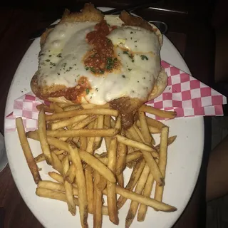 Chicken Parmigiana