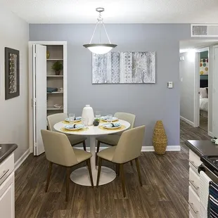 At Spain Gardens, our apartment amenities were made with you in mind!