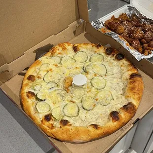 Pickle pizza