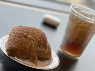 Stroud's Restaurant & Bar