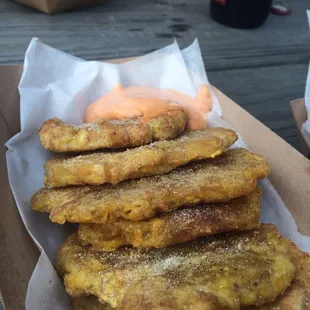 TOSTONES! MAYO KETCHUP!!!!