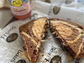 Kaiser's Deli & Market