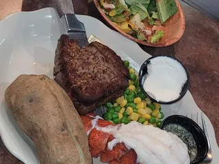 Big Sky Country Bar & Grill