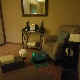 All happy feet massages are done in a private and relaxing room!