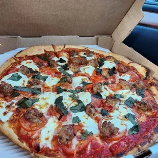 Customized Margherita pizza