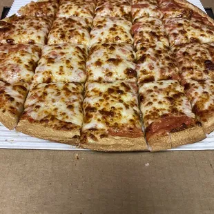 Cheese pizza