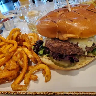 Jalapeo Bacon Jam Burger*