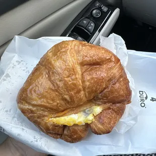 Bacon, egg and cheese breakfast sandwich