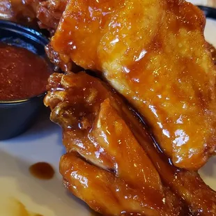 Wings on a football Sunday