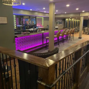 Bar on Elite Side