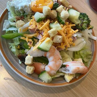 Salad and shrimp