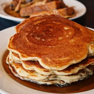 a stack of pancakes on a plate