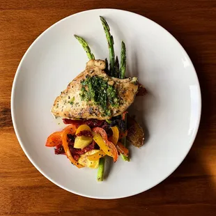 Grilled Chicken w/ Chimichurri, Seasonal Veg