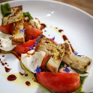 Burrata, tomato, basil pesto