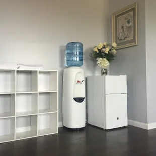Water cooler and towels provided