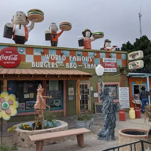 Exterior and order window.