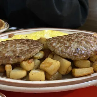 8. Sparky&apos;s Breakfast with Choice of Meat