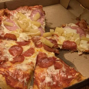 Sparkys Pepperoni Pizza &amp; The Hawaiian Pizza