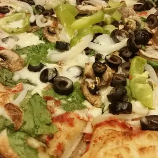 Village Veggie pizza