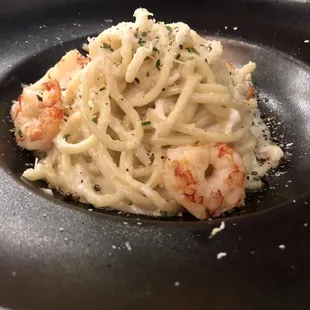Shrimp Alfredo Pasta Noodles