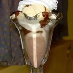 Baklava Sundae