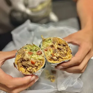 Lengua Super Burrito no beans ($12)