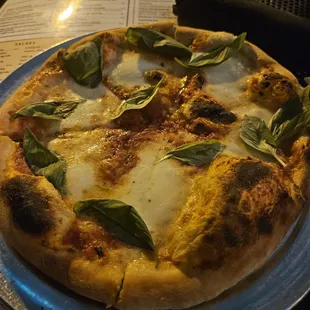 Margarita pizza