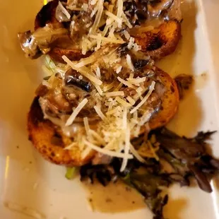 Mushroom truffle bruschetta