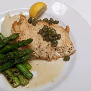Halibut, garlic mashed and grilled asparagus
