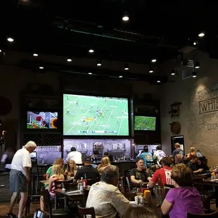 Awesome atmosphere!!!