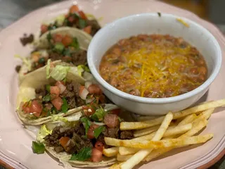 Fieldhouse Restaurant & Bar