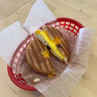 Bagel sandwich with egg and cheddar