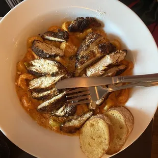 Blackened chicken with tortolini in rose' sauce.  Absolutely delicious!