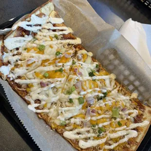 Bbq chicken flatbread