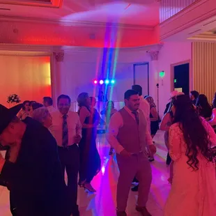 Dj &amp; Mc services help keep guest entertained, and bring everyone to the dance floor!