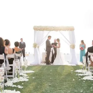 We love being to create the ceremony of your dreams and enjoy cultural weddings.