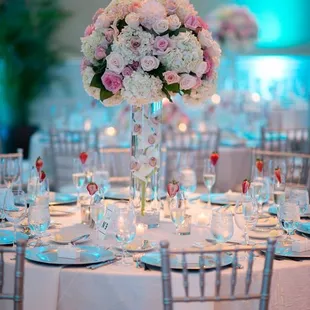From simple to over the top, we are hear to assist you to achieve the wedding of your dreams!