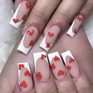 Valentine&apos;s nail 2025