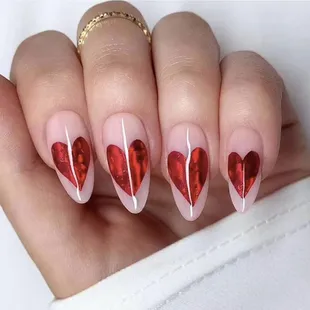 Valentine&apos;s nail 2025