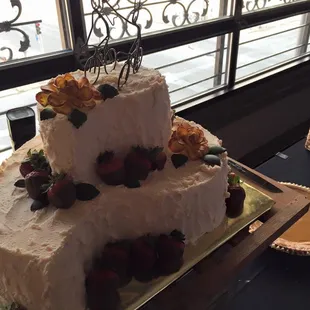 Everyone loved the creative paisley shape!