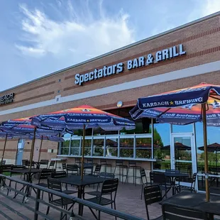 Spectators Bar & Grill