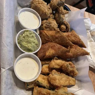 Eggrolls, zucchini and mushrooms