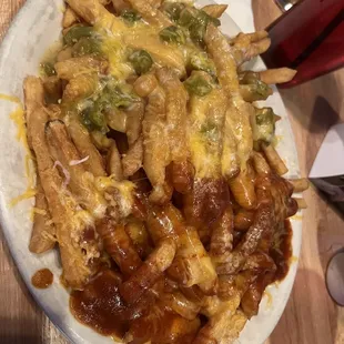 CHILE CHEESE FRIES